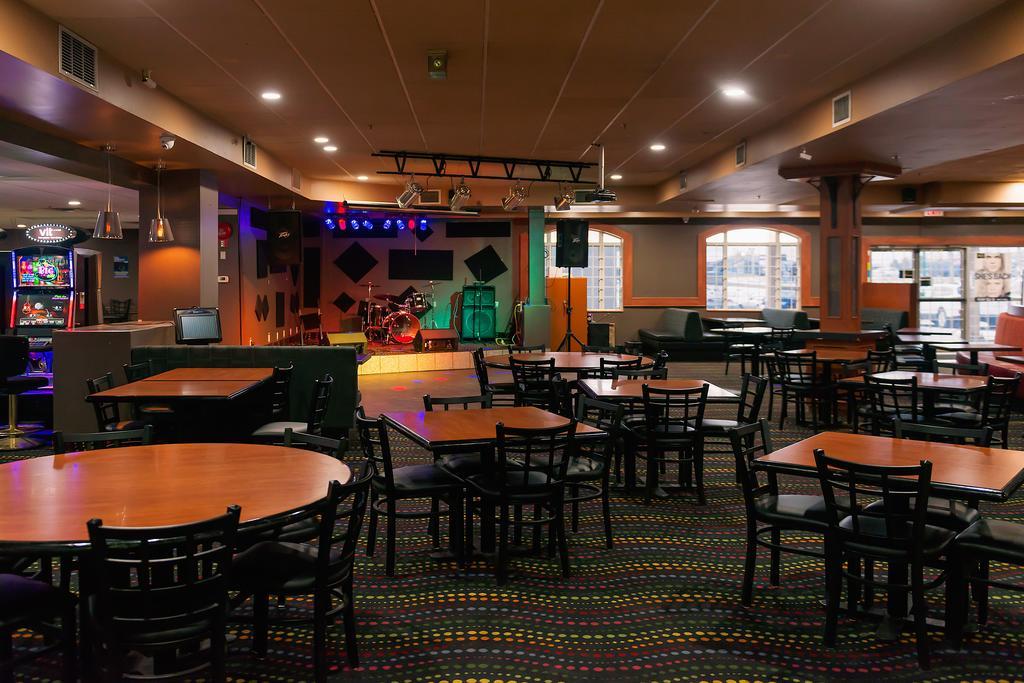 Sands Inn & Suites 埃德蒙顿 外观 照片