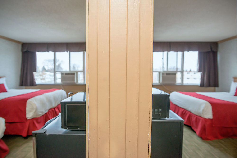 Sands Inn & Suites 埃德蒙顿 外观 照片